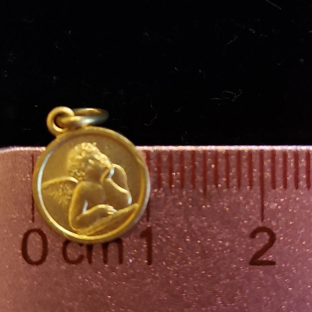14K Solid Gold Angel Small Pendant/Medallion - Picture 5 of 7